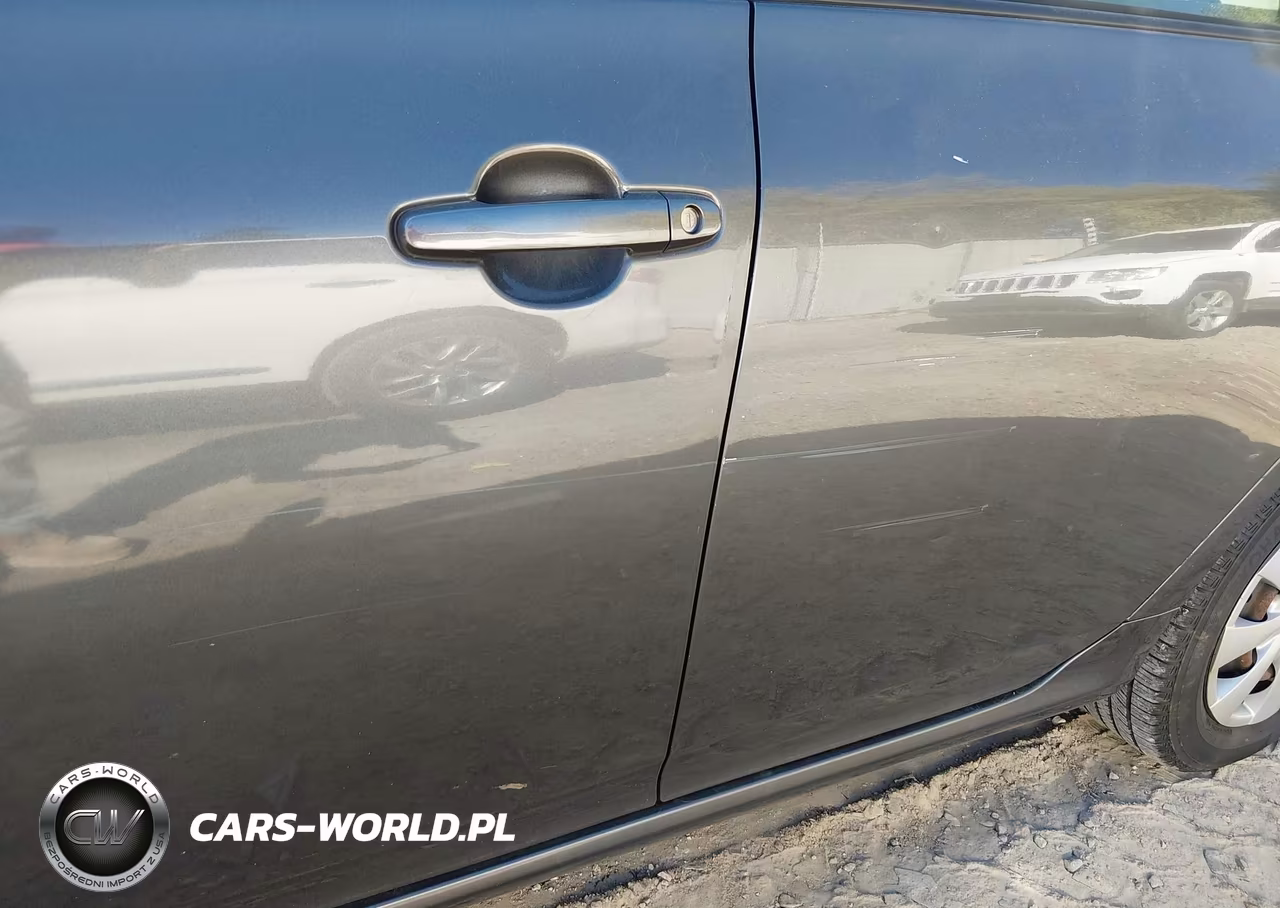 2010 Toyota Corolla Le VIN:JTDBU4EE2AJ085377 - 2