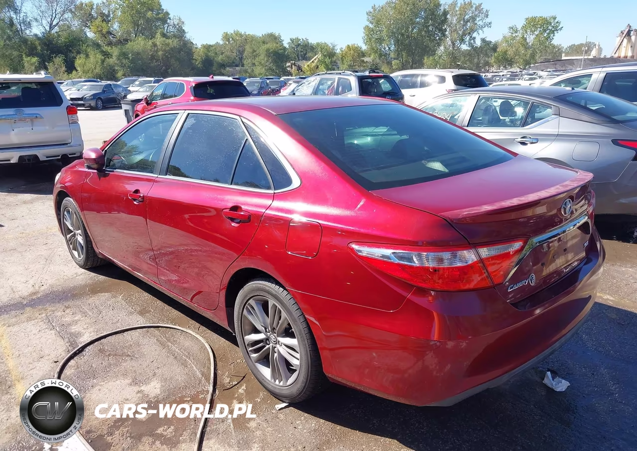 2017 Toyota Camry Se VIN:4T1BF1FK1HU752733 - 3