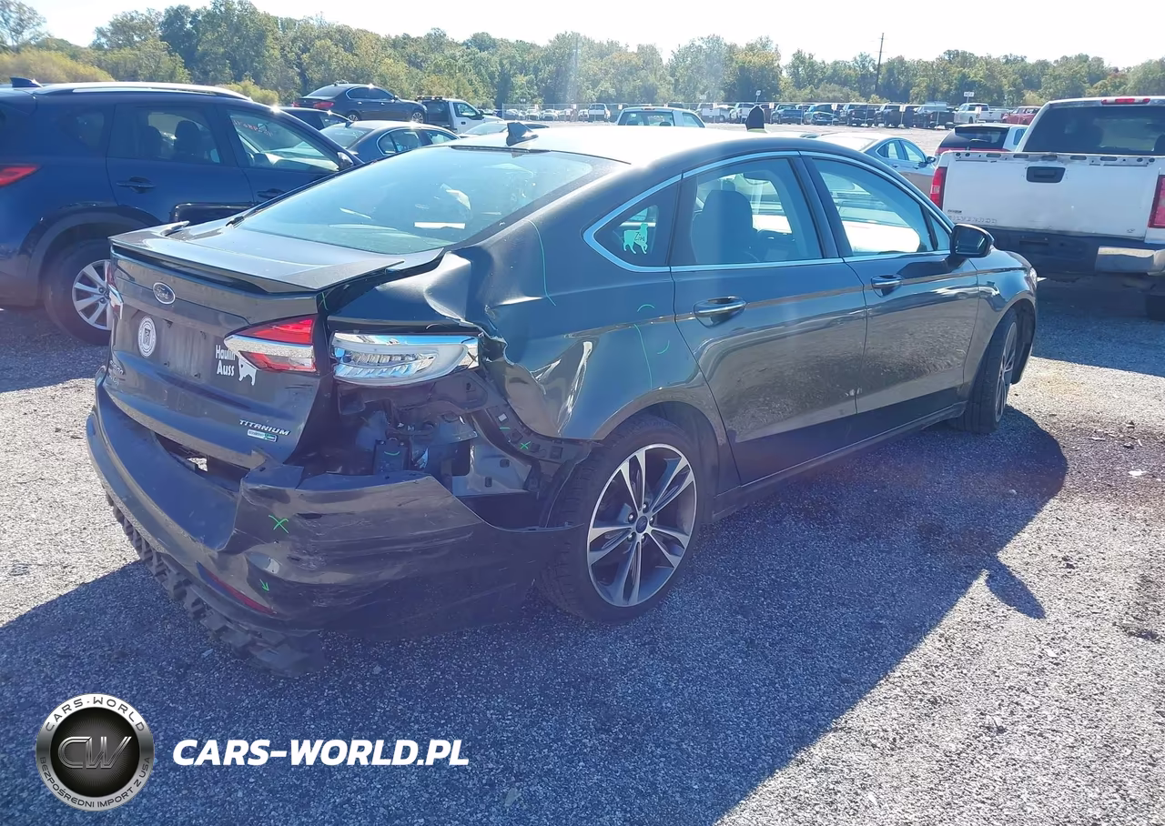 2020 Ford Fusion Titanium VIN:3FA6P0D94LR203028 - 4