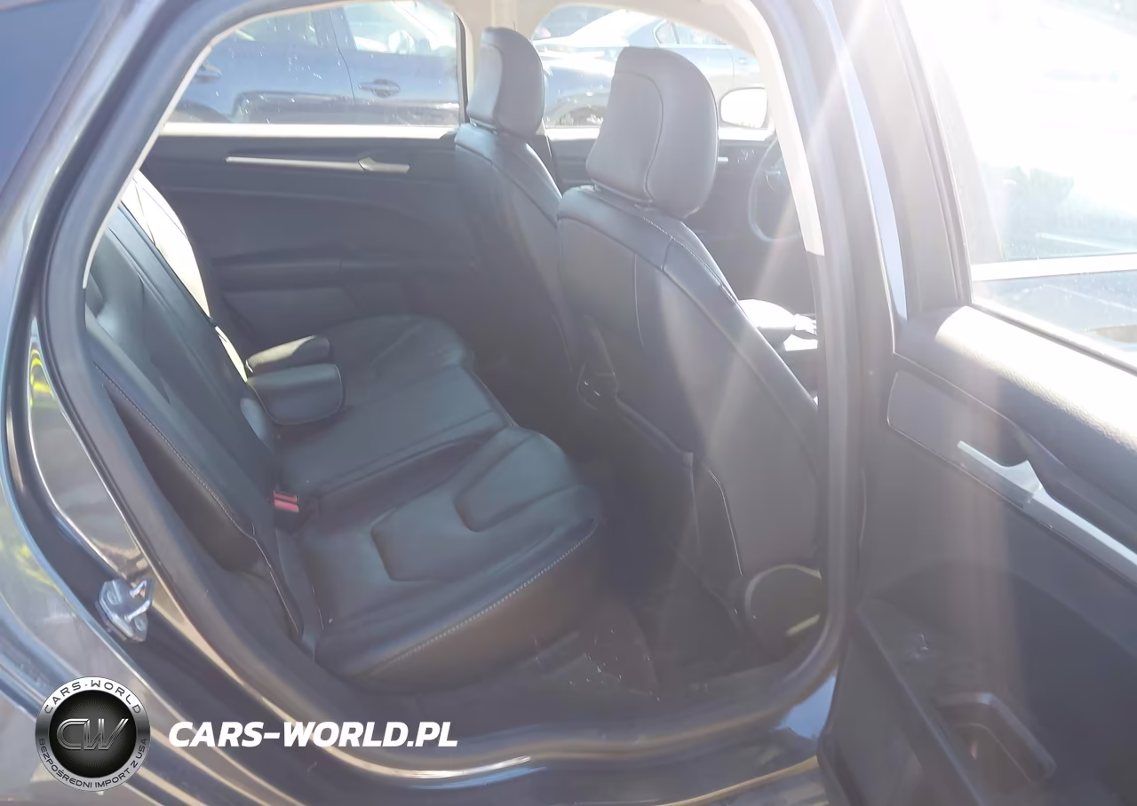 2020 Ford Fusion Titanium VIN:3FA6P0D94LR203028 - 8