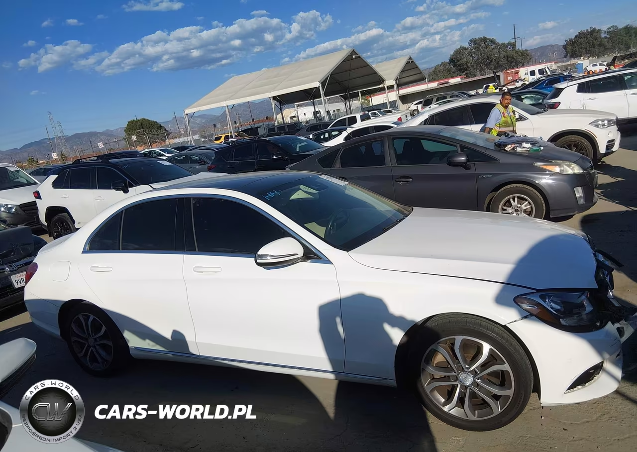 2016 Mercedes-Benz C 300 VIN:55SWF4JB4GU130695 - 12