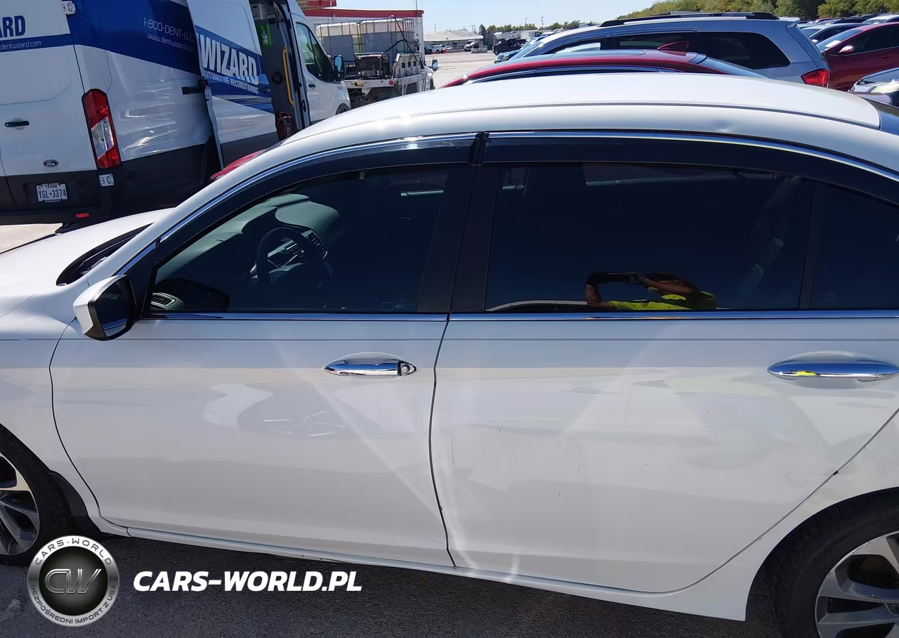 2014 Honda Accord Sport VIN:1HGCR2F56EA111494 - 14