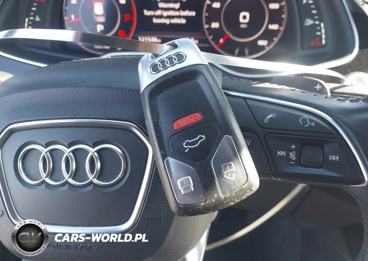 2017 Audi Q7 3.0T Premium VIN:WA1VAAF77HD022458 - 11