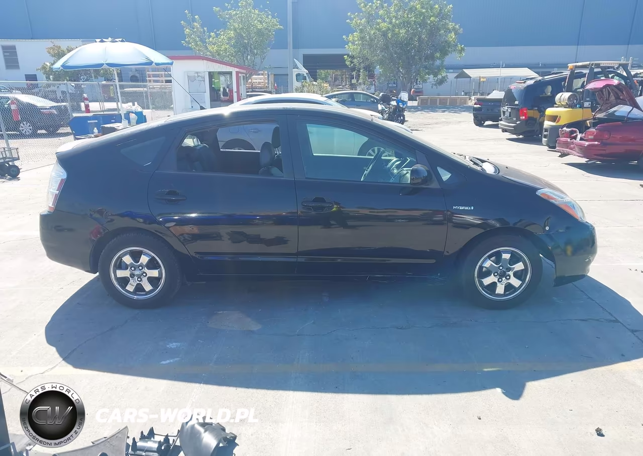 2008 Toyota Prius VIN:JTDKB20UX87765821 - 14