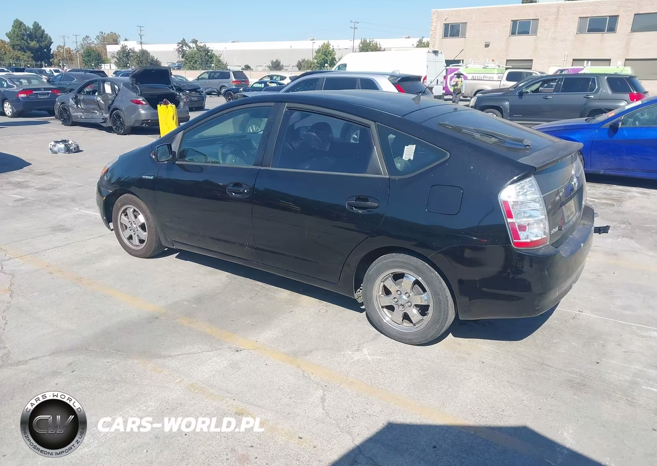 2008 Toyota Prius VIN:JTDKB20UX87765821 - 3