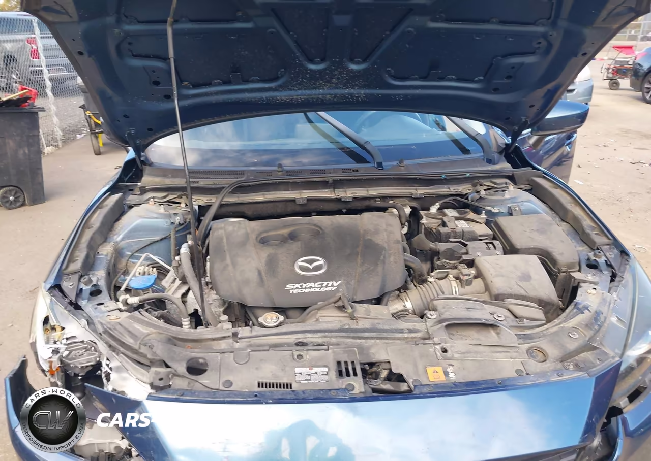 2018 Mazda Mazda3 Sport VIN:3MZBN1U74JM189187 - 10