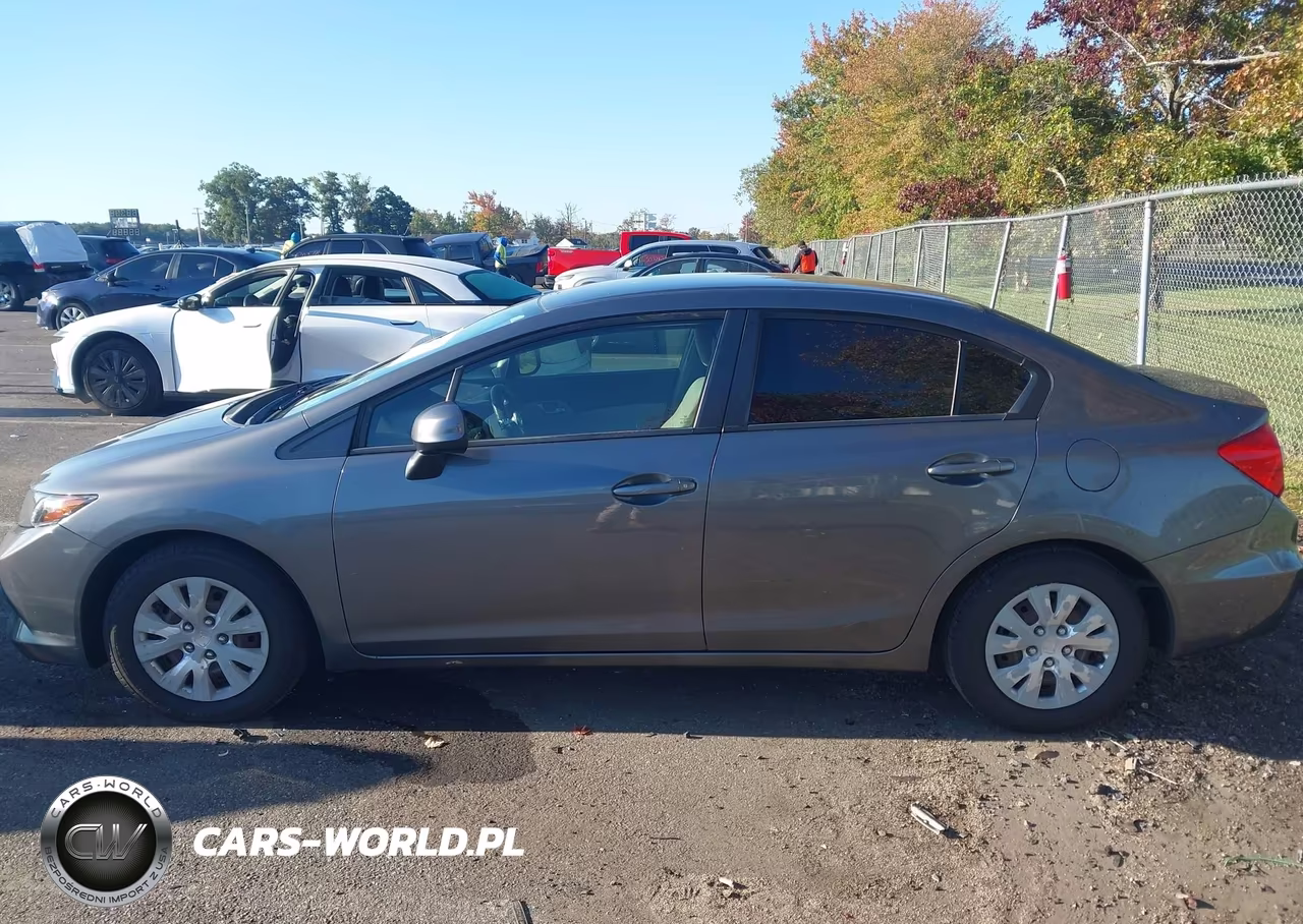 2012 Honda Civic Lx VIN:19XFB2F58CE328930 - 15