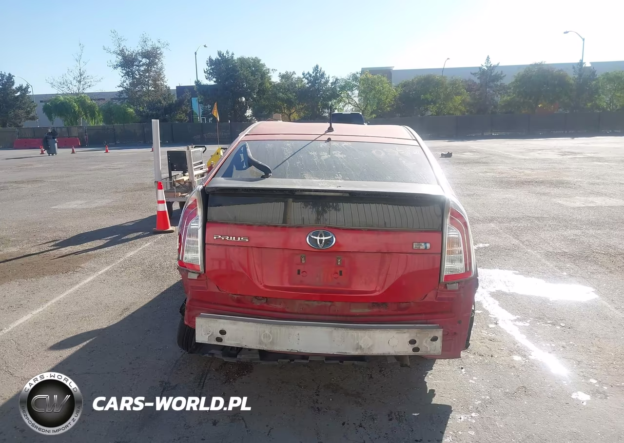 2013 Toyota Prius Two VIN:JTDKN3DU6D5540566 - 17