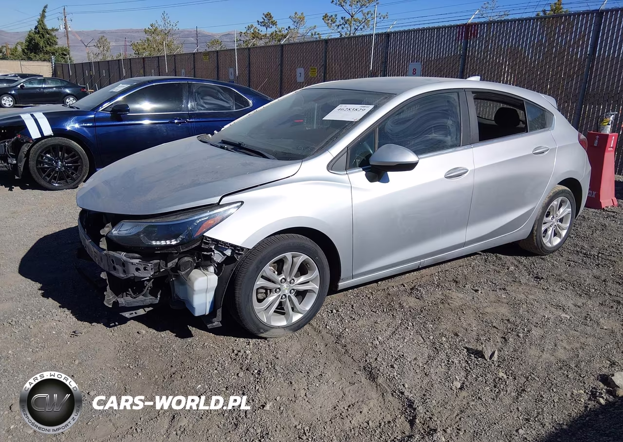 2019 Chevrolet Cruze Lt VIN:3G1BE6SM8KS531352 - 2