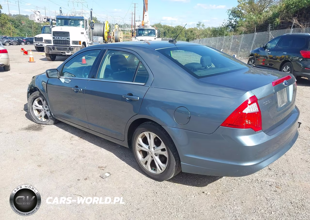 2012 Ford Fusion Se VIN:3FAHP0HAXCR387825 - 3