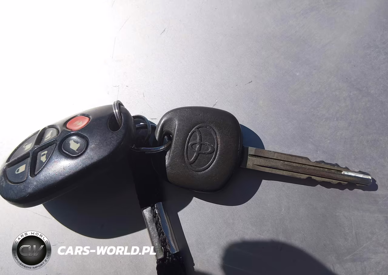 2004 Toyota Sienna Xle VIN:5TDZA22C94S022413 - 11