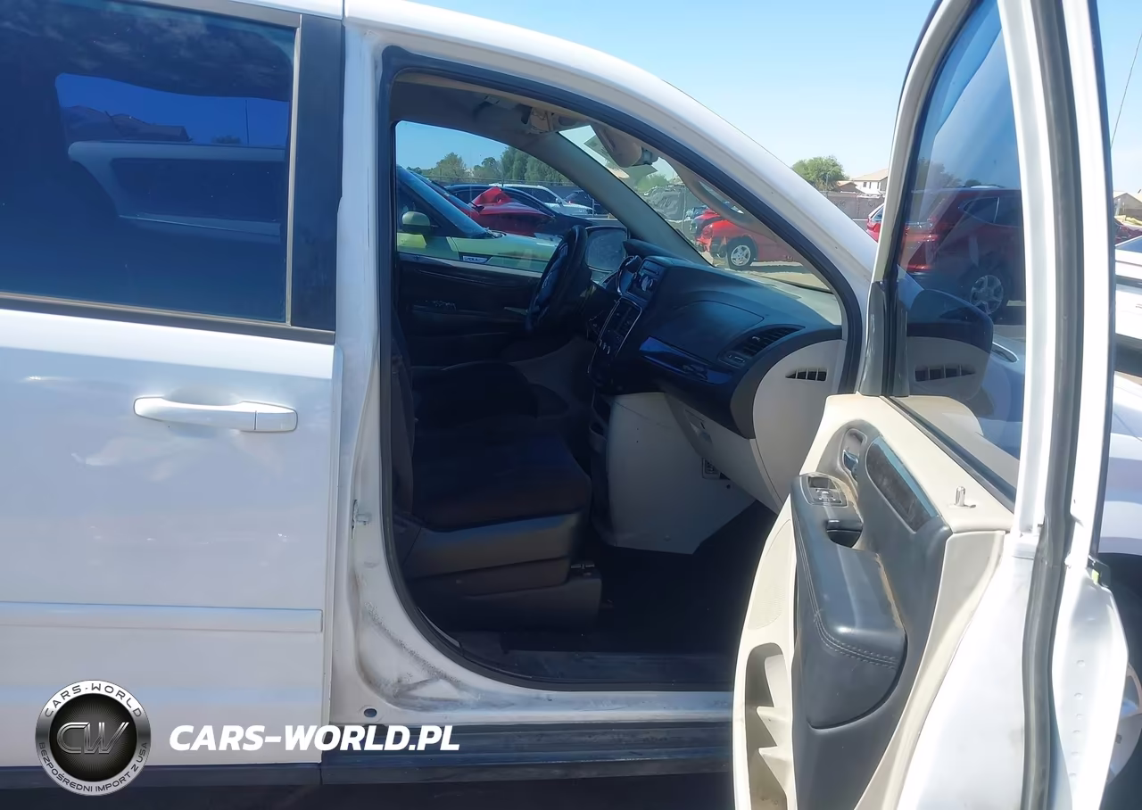 2014 Dodge Grand Caravan American Value Pkg VIN:2C4RDGBG8ER378238 - 5