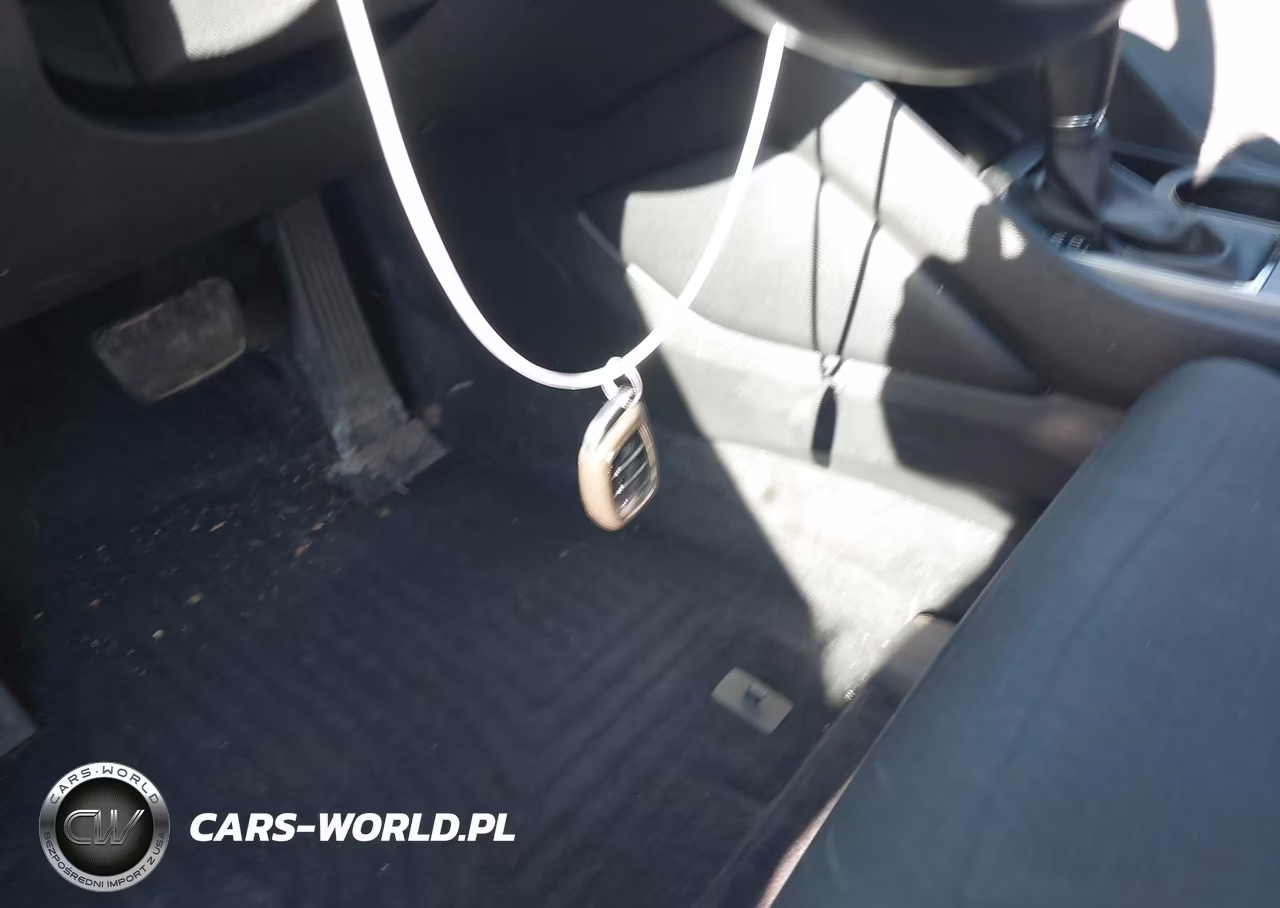 2018 Hyundai Tucson Value VIN:KM8J3CA26JU716890 - 11