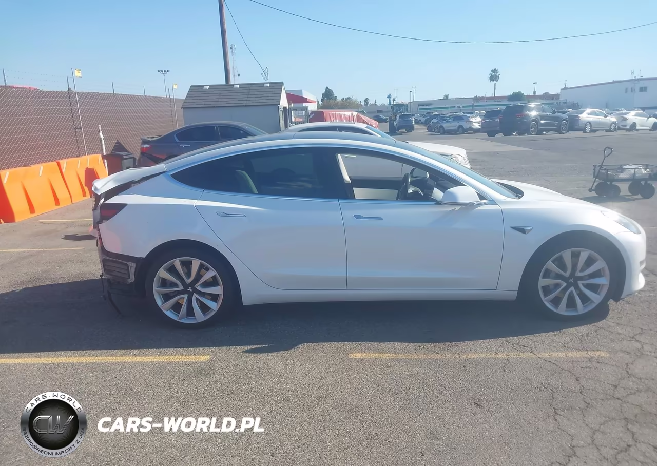 2018 Tesla Model 3 Long Range-Performance VIN:5YJ3E1EB1JF112193 - 14