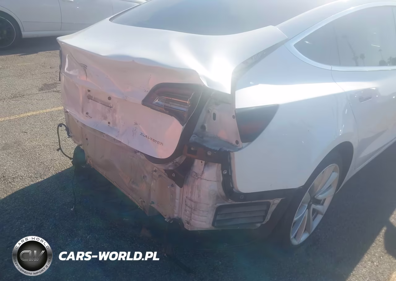 2018 Tesla Model 3 Long Range-Performance VIN:5YJ3E1EB1JF112193 - 20