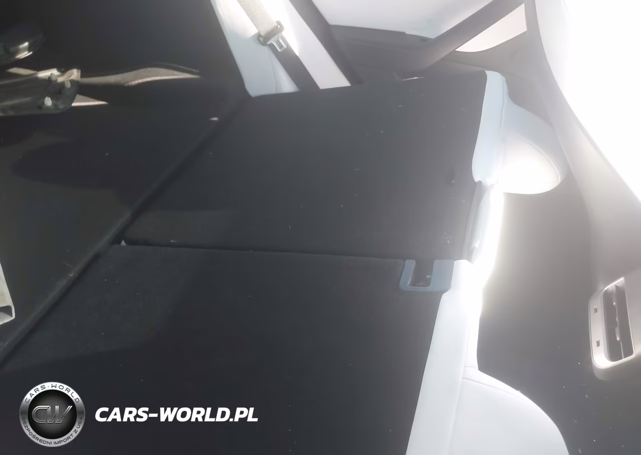 2018 Tesla Model 3 Long Range-Performance VIN:5YJ3E1EB1JF112193 - 8