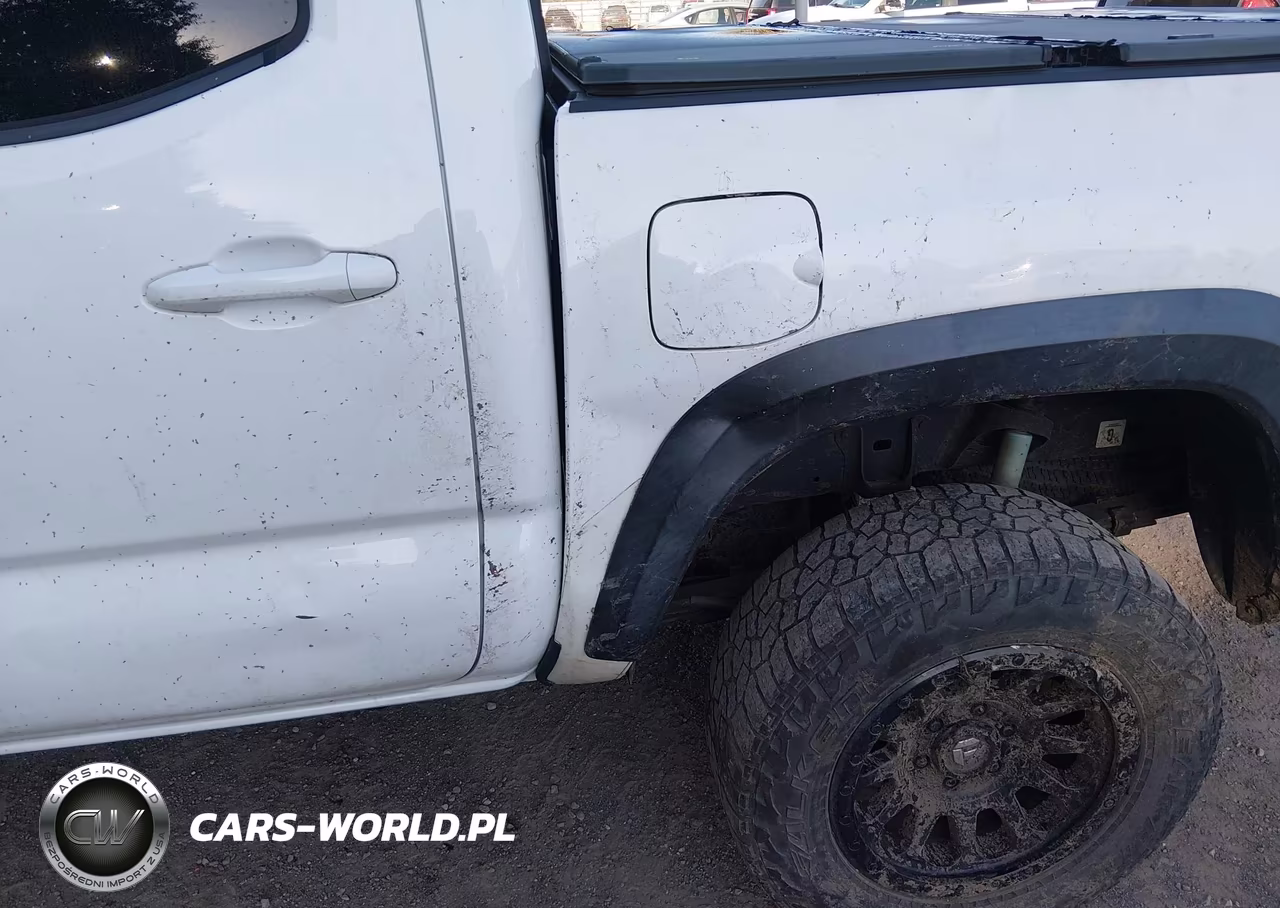 2016 Toyota Tacoma Trd Off Road VIN:5TFCZ5AN4GX014981 - 6