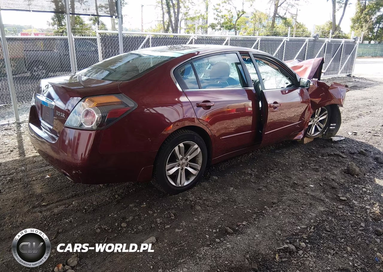 2011 Nissan Altima 3.5 Sr VIN:1N4BL2AP8BN497477 - 4