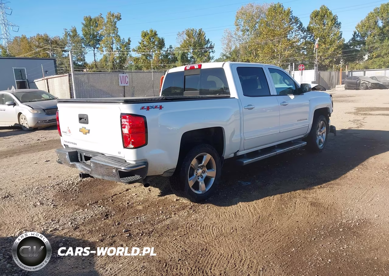 2017 Chevrolet Silverado 1500 1Lt VIN:3GCUKREC5HG361184 - 4
