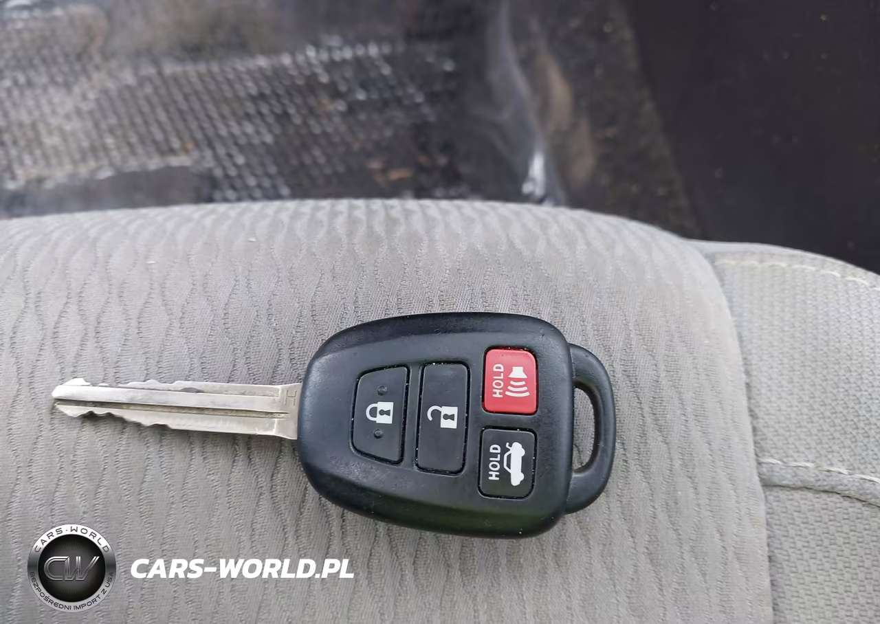 2014 Toyota Corolla Le VIN:5YFBURHE2EP127525 - 11
