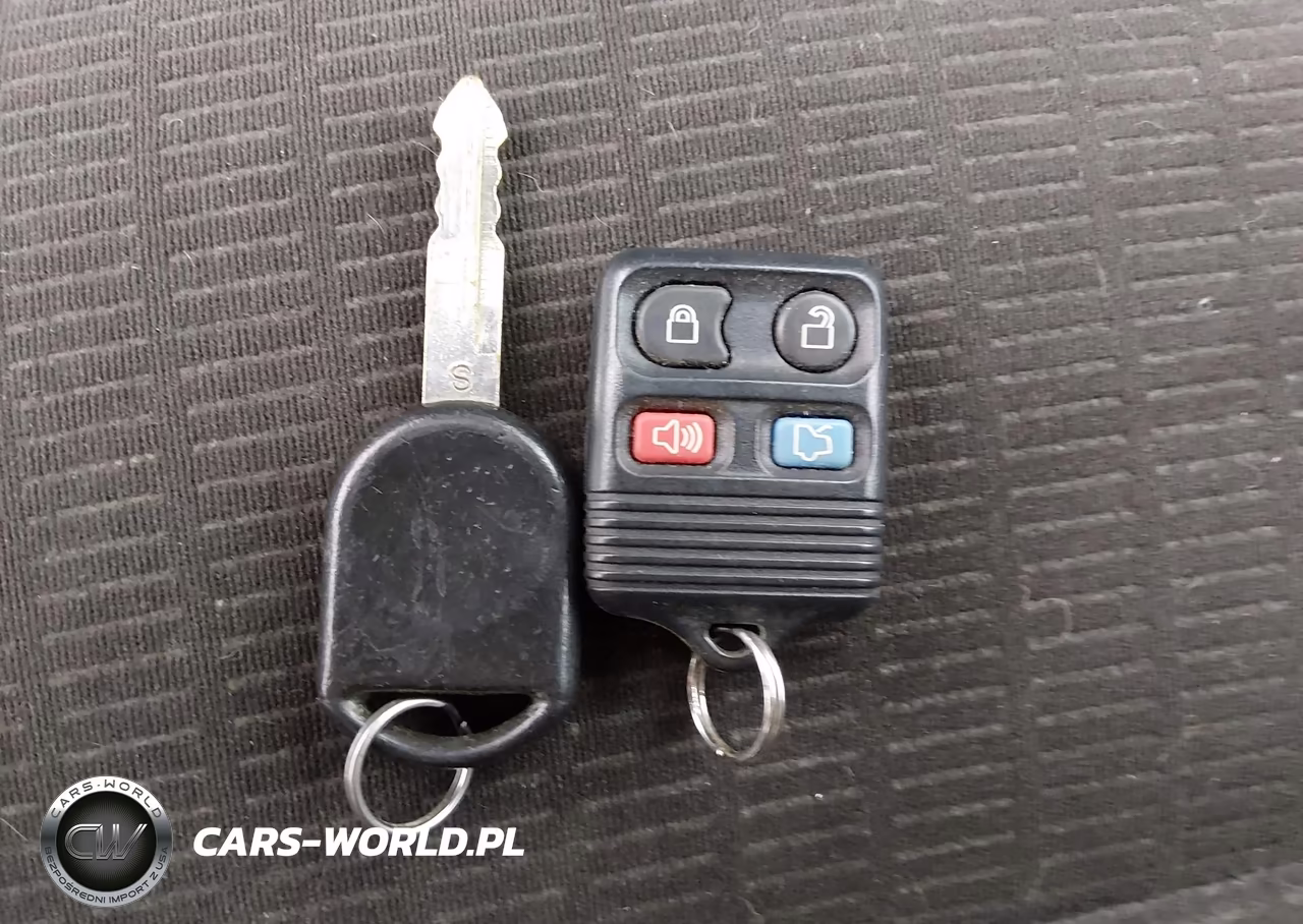 2010 Ford Explorer Xlt VIN:1FMEU7DEXAUA64397 - 11
