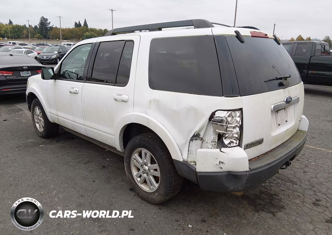 2010 Ford Explorer Xlt VIN:1FMEU7DEXAUA64397 - 3