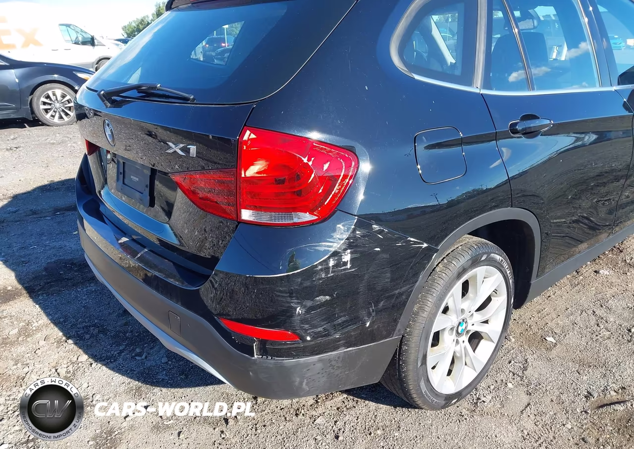 2014 BMW X1 xDrive28I VIN:WBAVL1C50EVY21231 - 13