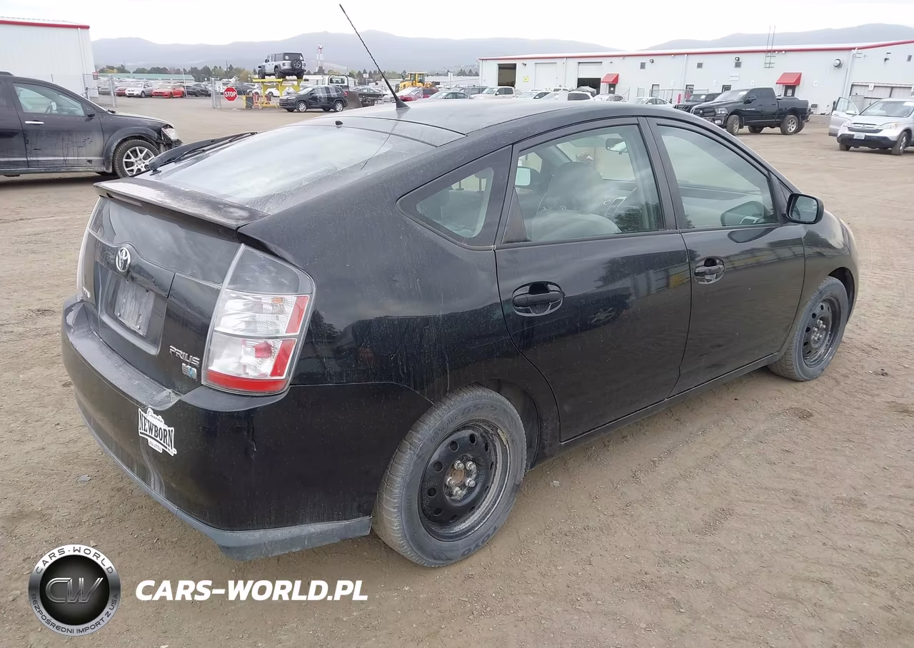 2004 Toyota Prius VIN:JTDKB20U740097544 - 4