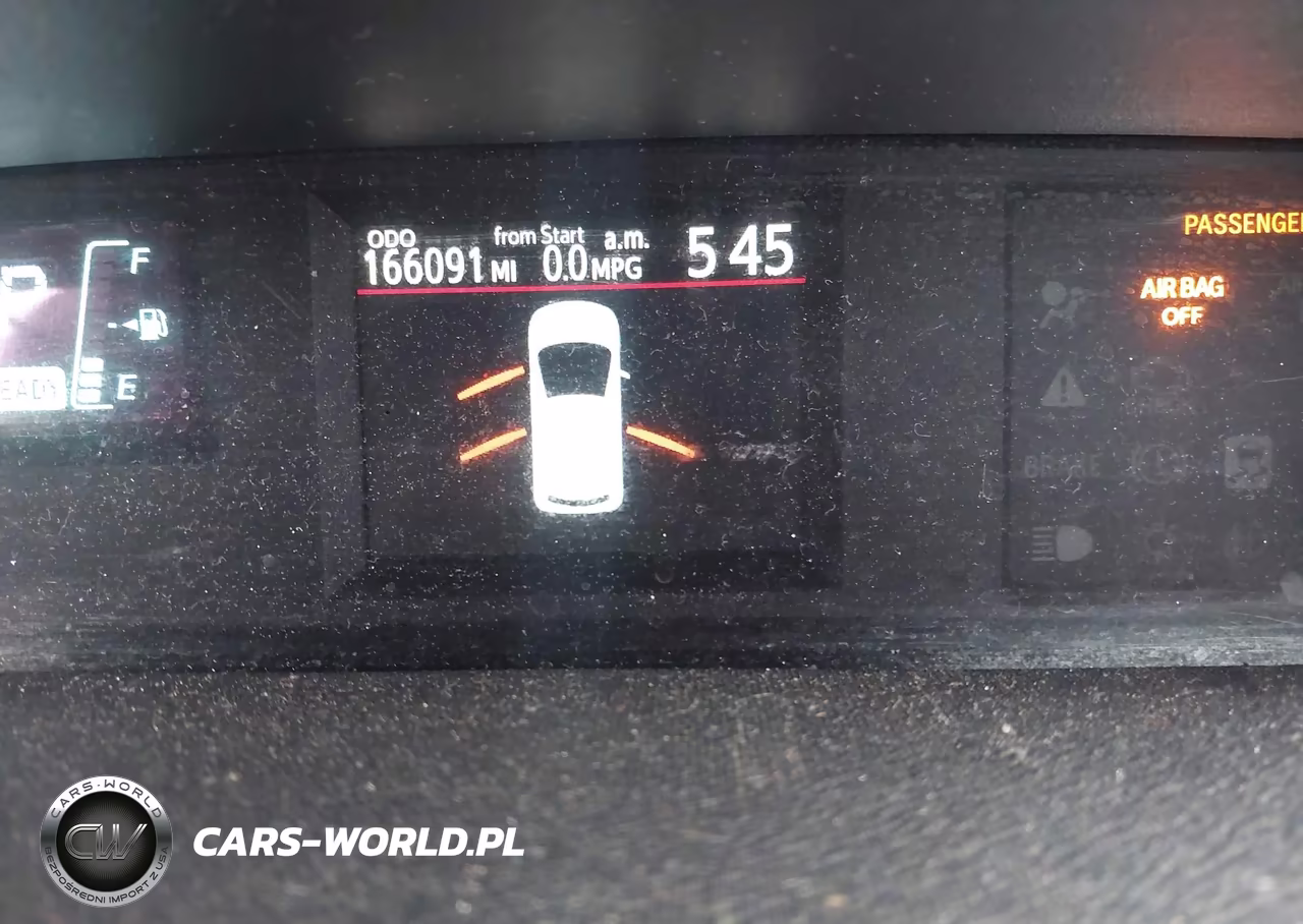 2014 Toyota Prius C Four VIN:JTDKDTB37E1063734 - 15
