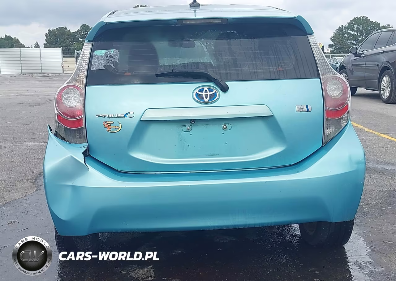 2014 Toyota Prius C Four VIN:JTDKDTB37E1063734 - 16