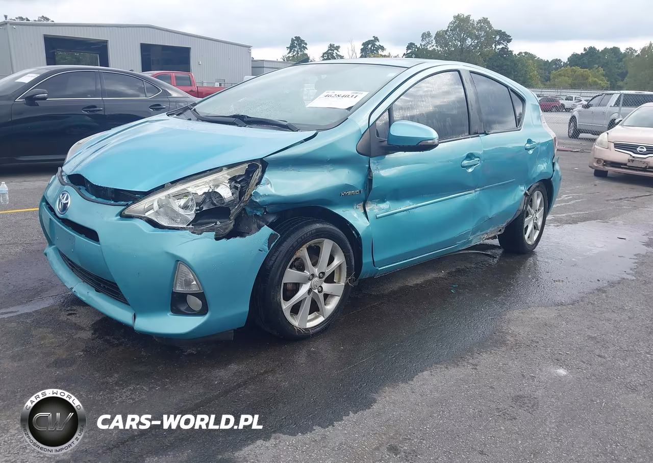 2014 Toyota Prius C Four VIN:JTDKDTB37E1063734 - 2