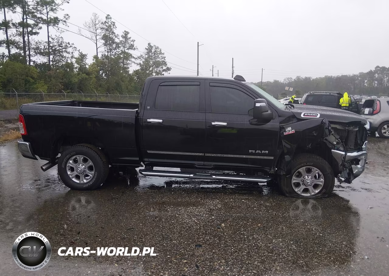 2024 Ram 2500 Big Horn 4X4 6'4 Box VIN:3C6UR5DJ8RG406132 - 13