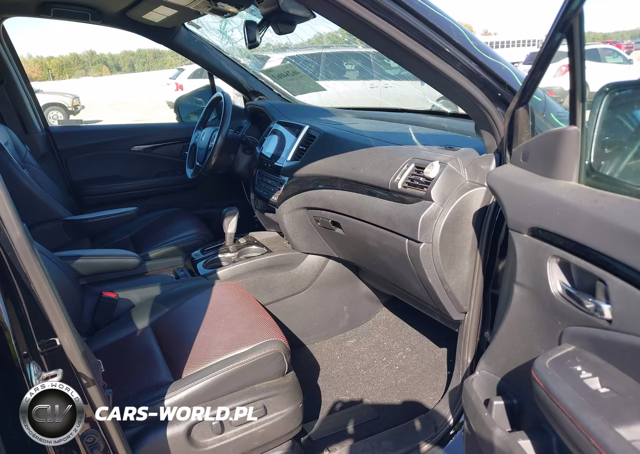 2019 Honda Ridgeline Black Edition VIN:5FPYK3F80KB043535 - 5