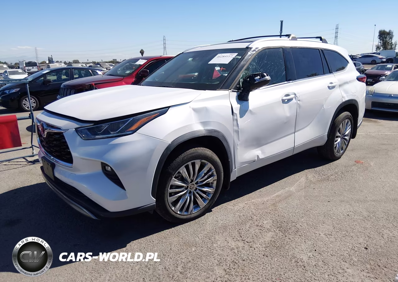2023 Toyota Highlander Hybrid Platinum VIN:5TDFARAH9PS022831 - 2