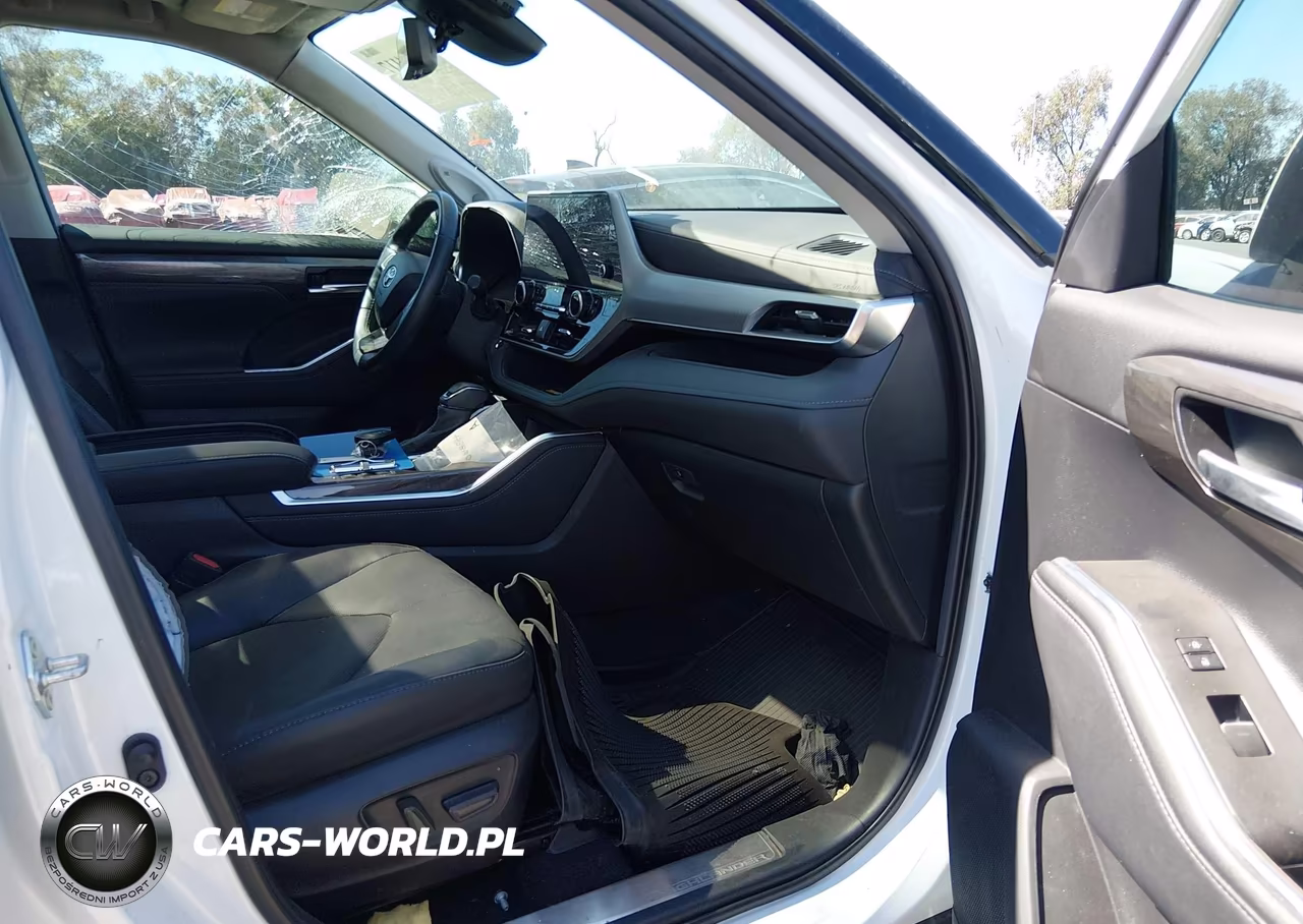 2023 Toyota Highlander Hybrid Platinum VIN:5TDFARAH9PS022831 - 5