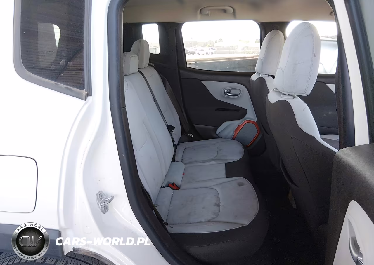 2015 Jeep Renegade Latitude VIN:ZACCJABT0FPC01326 - 8