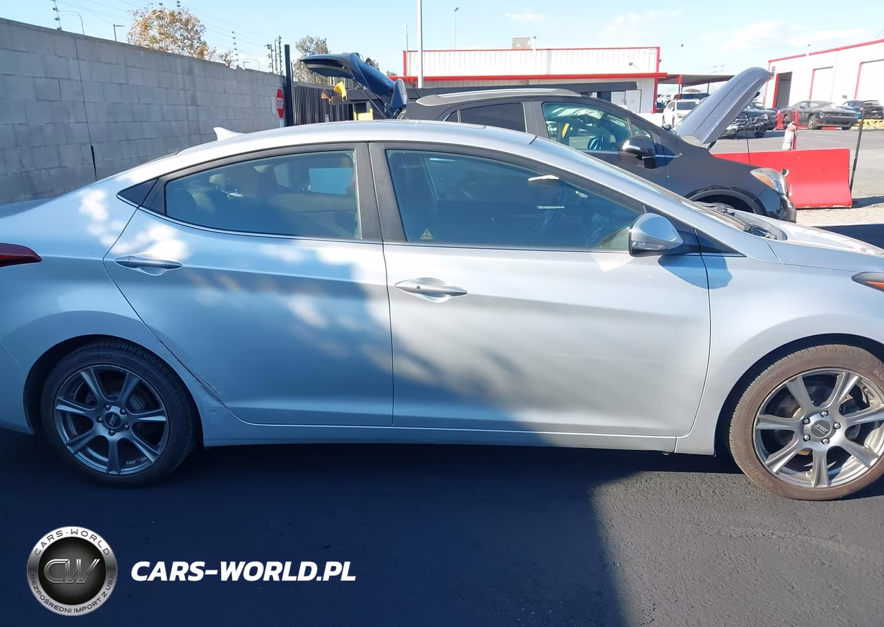 2015 Hyundai Elantra Sport VIN:KMHDH4AH1FU357836 - 13
