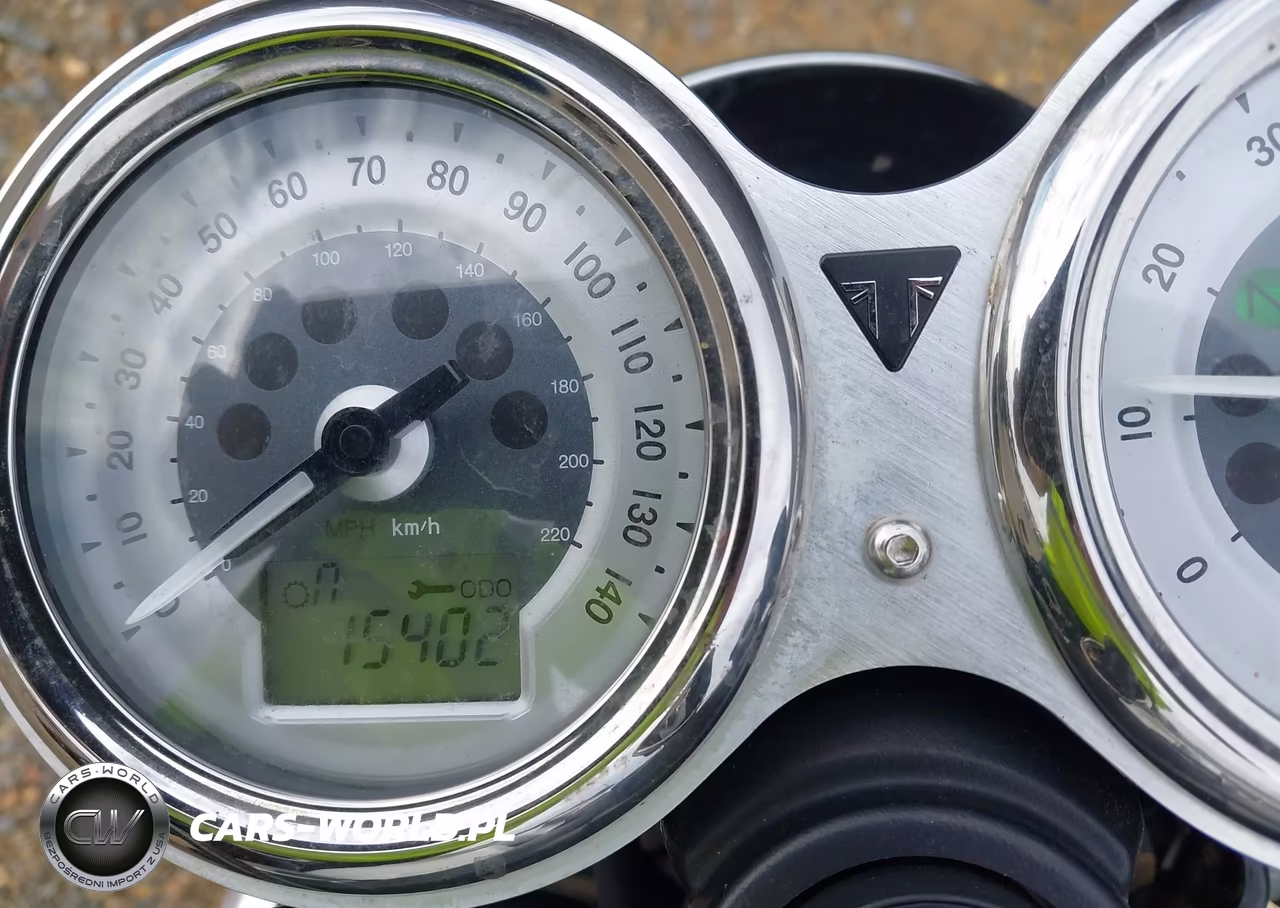 2016 Triumph Motorcycle Thruxton 1200 VIN:SMTD20HF4GT759538 - 7