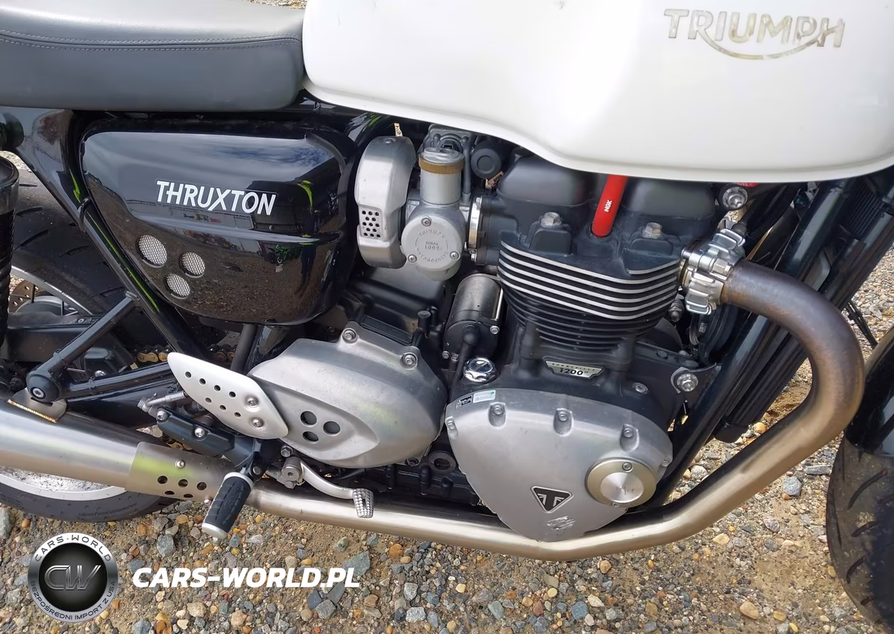 2016 Triumph Motorcycle Thruxton 1200 VIN:SMTD20HF4GT759538 - 8