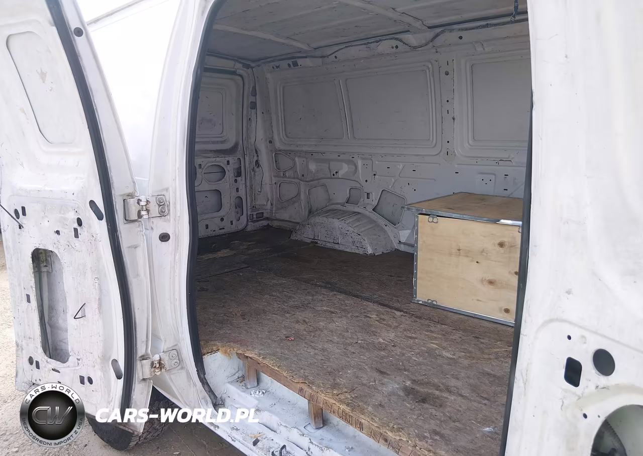 2004 Ford E-250 Commercial-Recreational VIN:1FTNE24W34HA92536 - 8