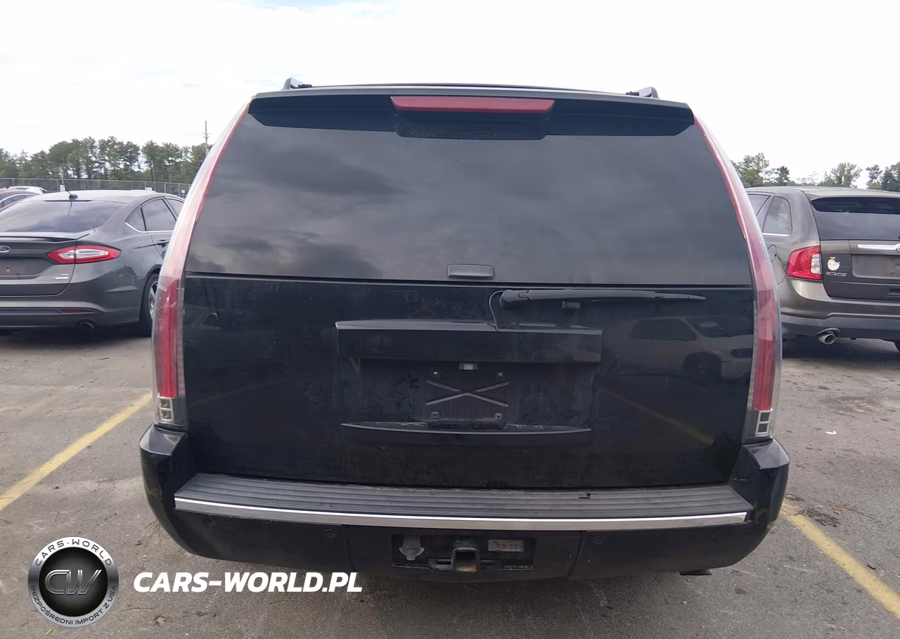 2007 GMC Yukon Denali VIN:1GKFK63847J228181 - 17