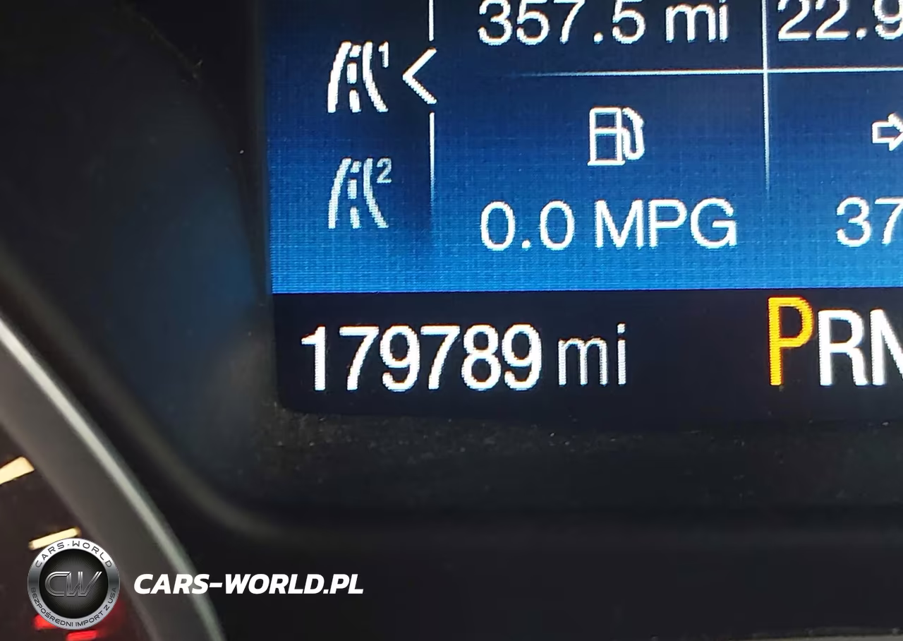 2017 Ford Escape Titanium VIN:1FMCU9J92HUA33326 - 15