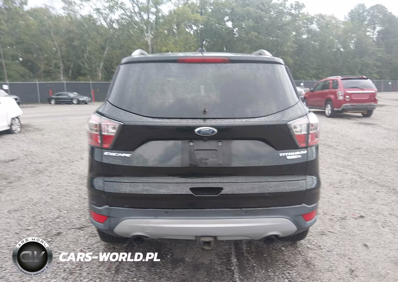 2017 Ford Escape Titanium VIN:1FMCU9J92HUA33326 - 16