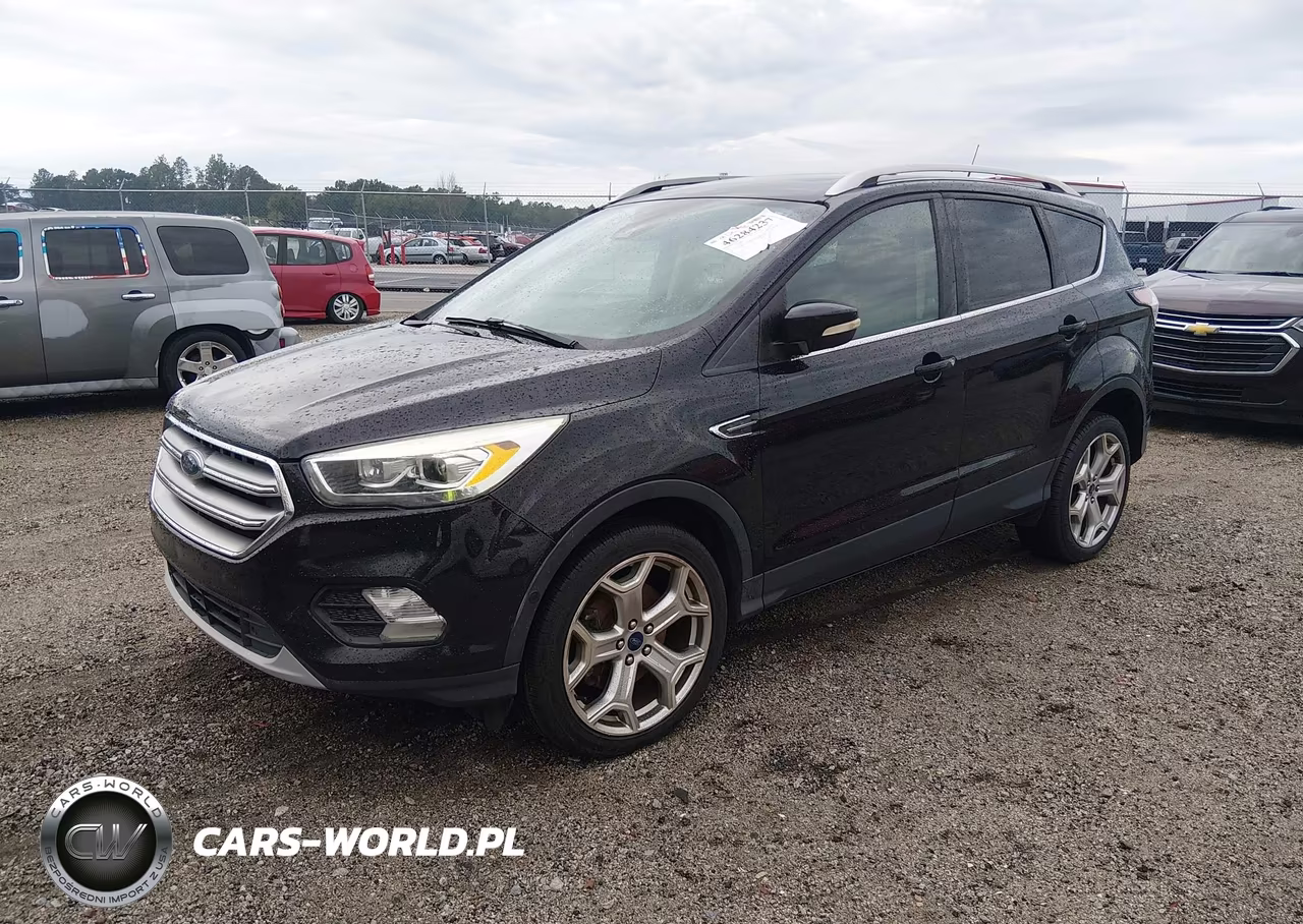 2017 Ford Escape Titanium VIN:1FMCU9J92HUA33326 - 2