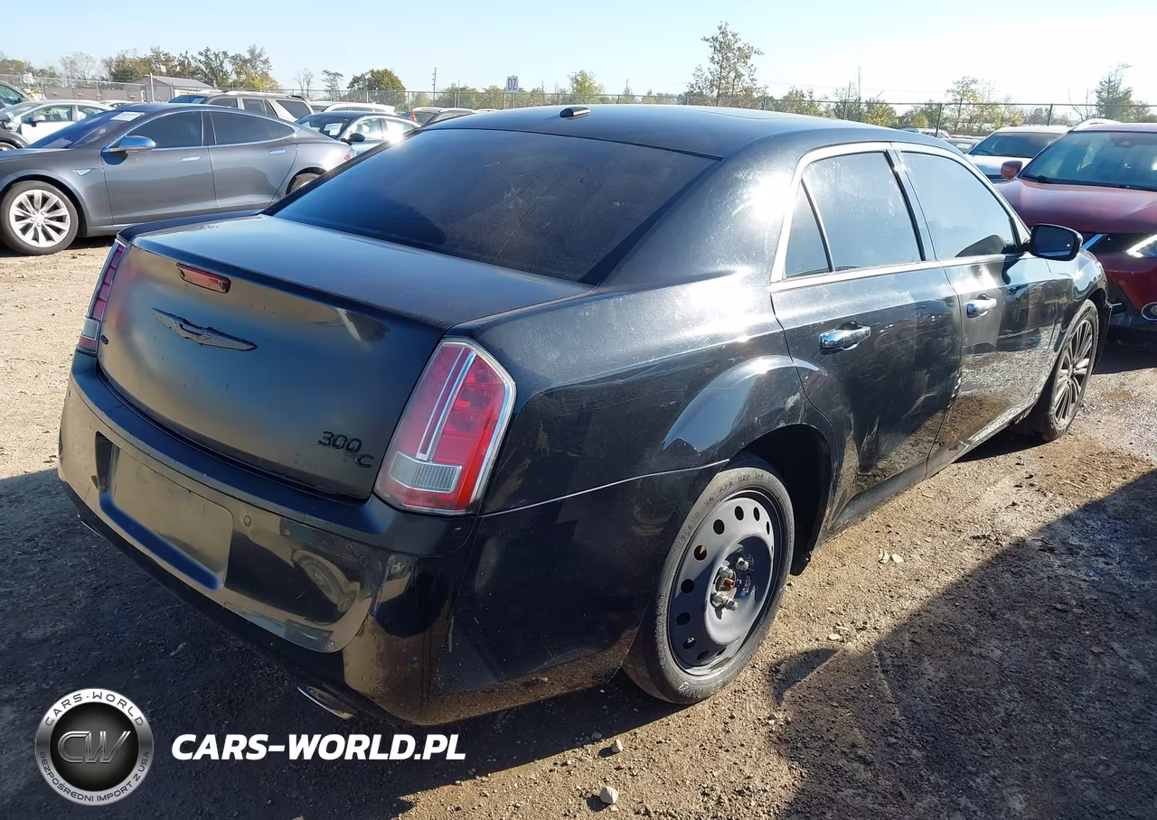 2013 Chrysler 300C Awd VIN:2C3CCAKT4DH683327 - 4