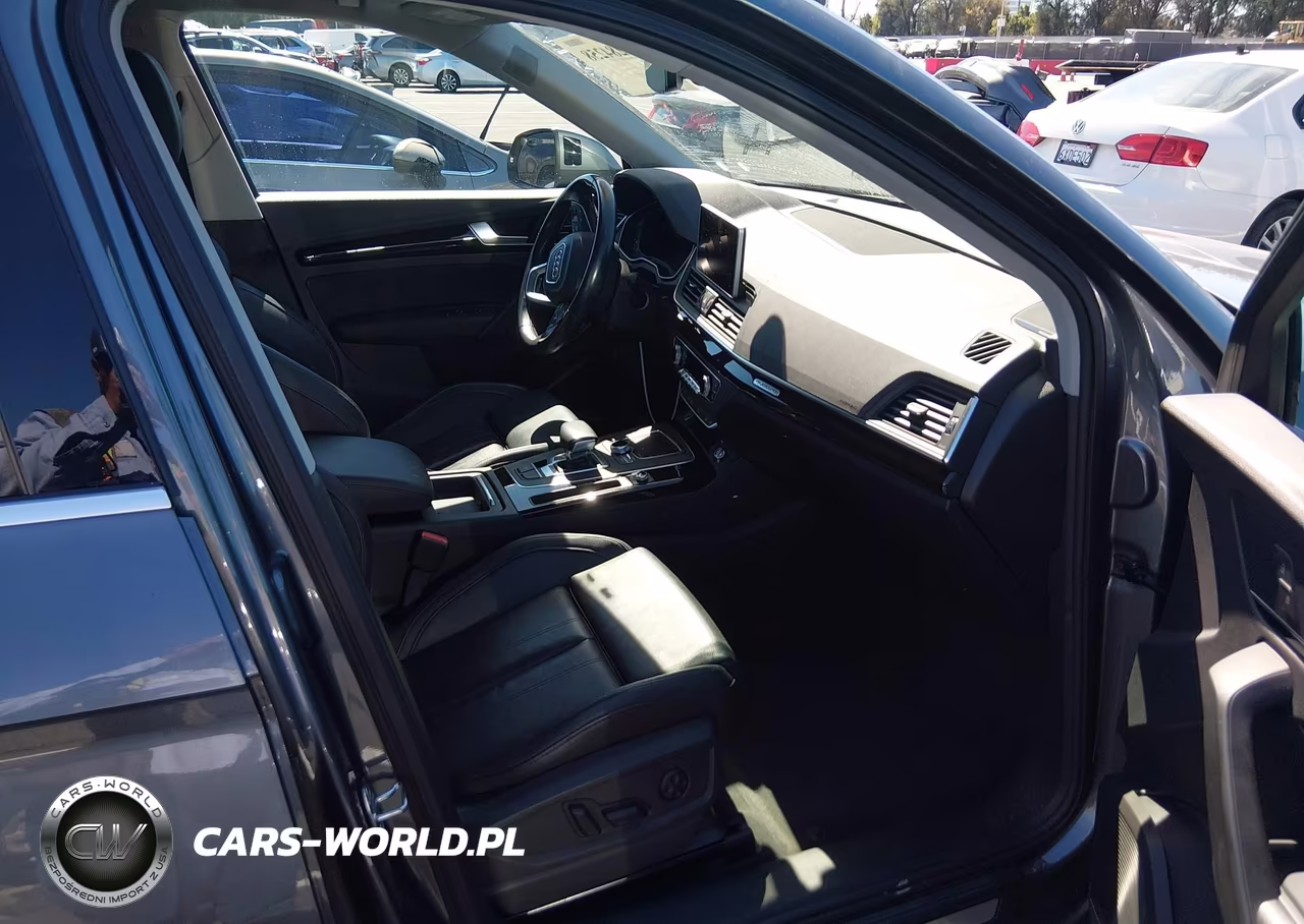 2018 Audi Q5 2.0T Premium-2.0T Tech Premium VIN:WA1BNAFY7J2208227 - 5