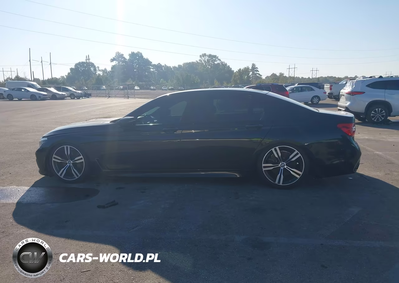2018 BMW Alpina B7 xDrive VIN:WBA7F2C52JG423720 - 14