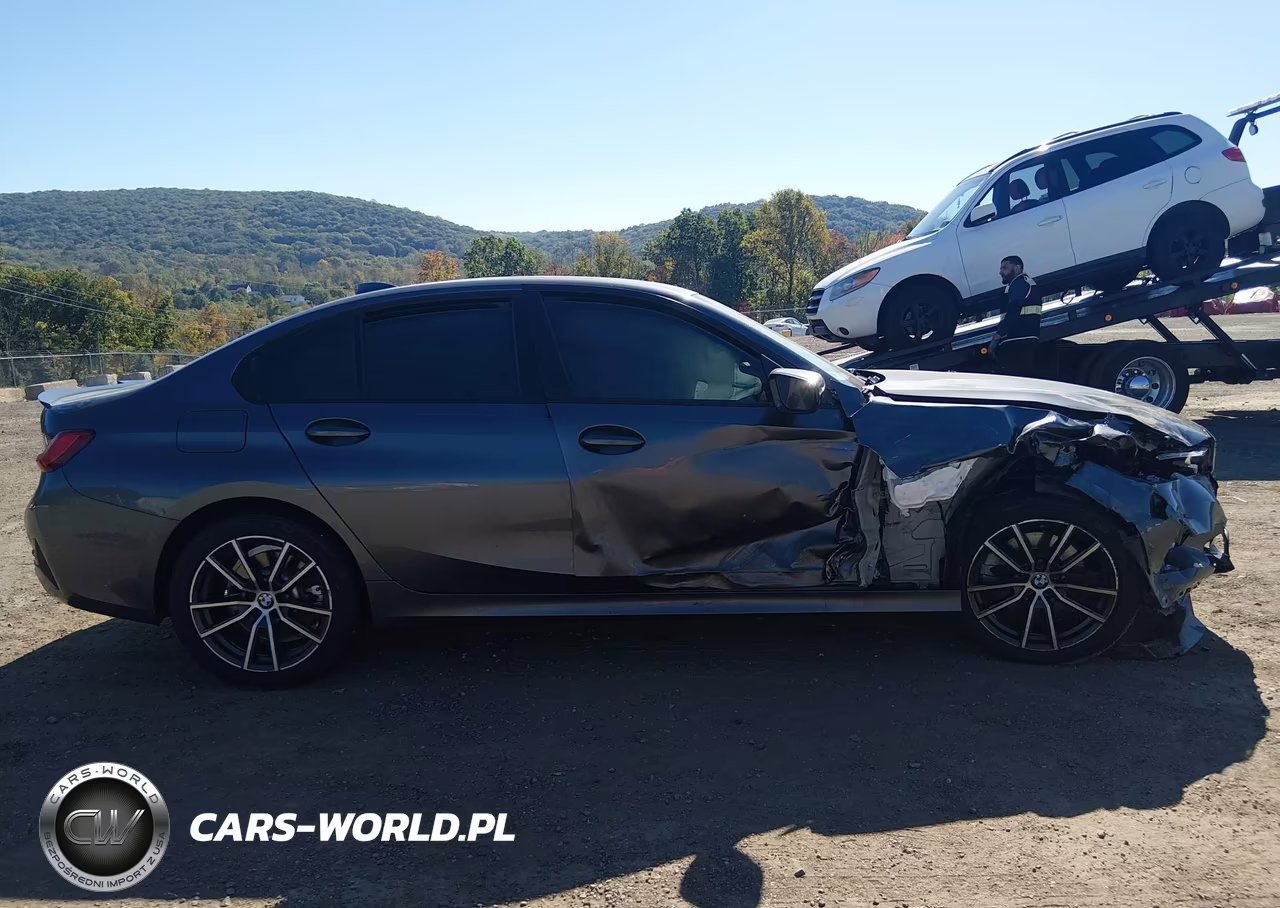 2020 BMW 330I xDrive VIN:3MW5R7J02L8B31439 - 12