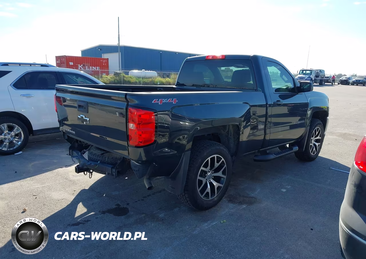 2017 Chevrolet Silverado 1500 Ls VIN:1GCNKNEC7HZ188359 - 4