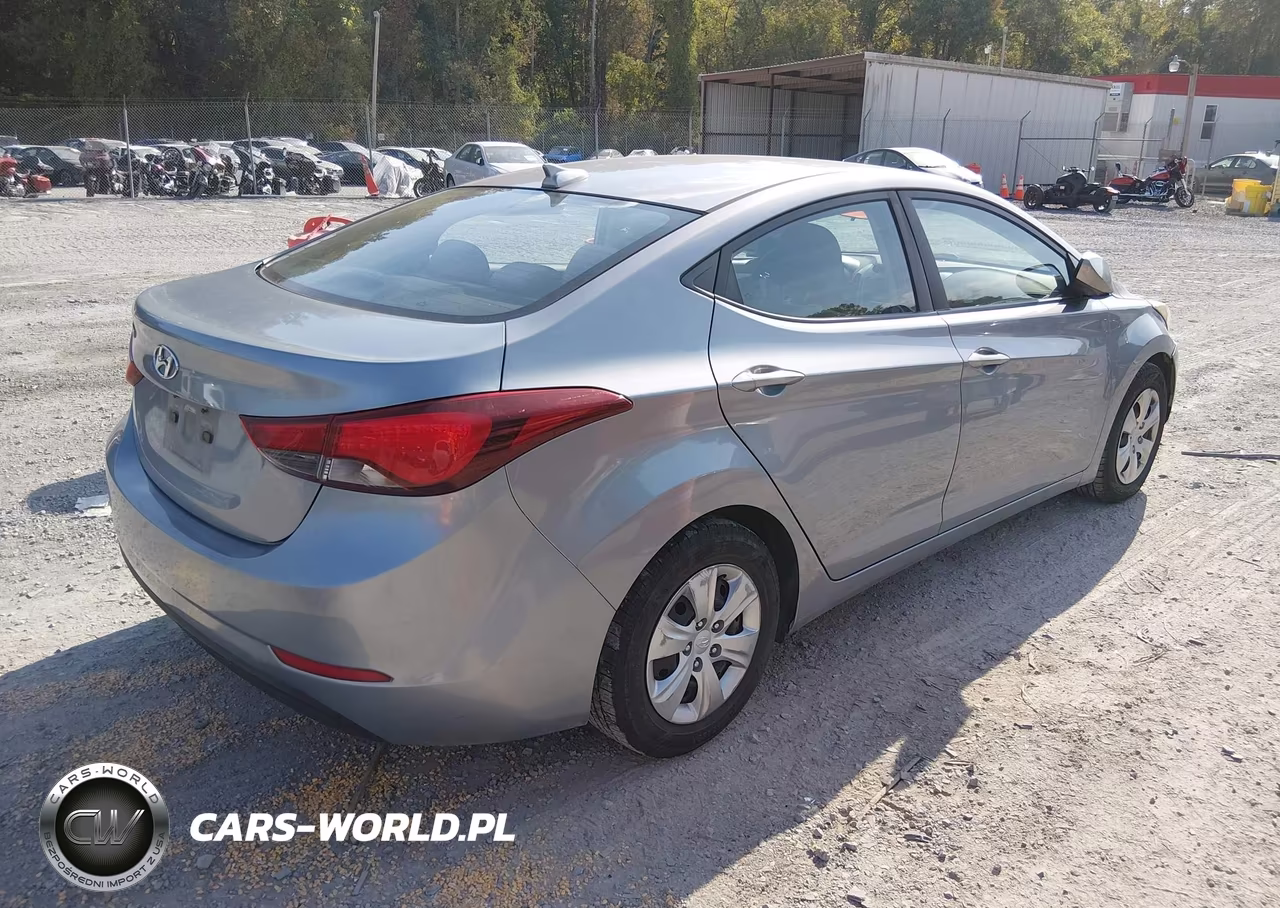 2016 Hyundai Elantra Se VIN:5NPDH4AE8GH779608 - 4